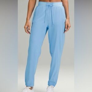 Lululemon License to Train High-Rise Pant